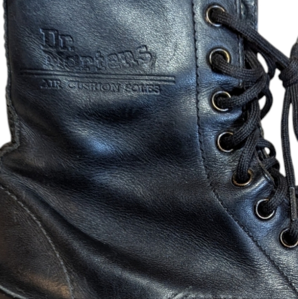 Dr. Martens Vintage 1460 Combat Boots Lug Sole Made in England UK 4 US 6 Grunge - Picture 3 of 11